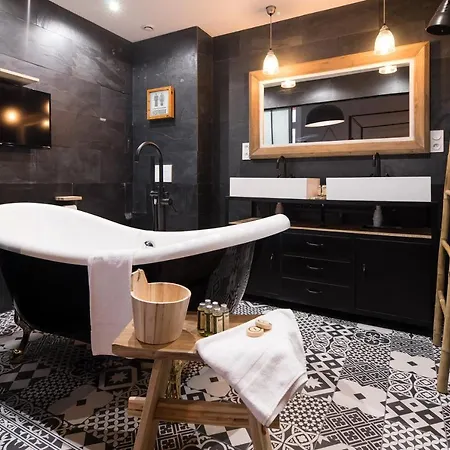 The Royal Elysee Paris