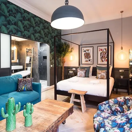 Apartment The Royal Elysee